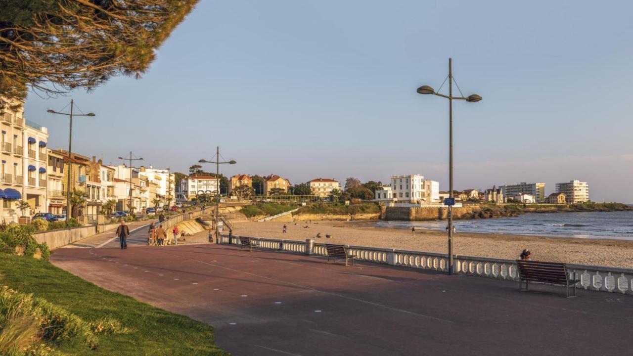 CERISE Royan - Le Grand Hôtel de la Plage Exterior foto